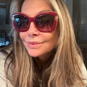 Designer Salvatore Ferragamo Stylish Red Sunglasses